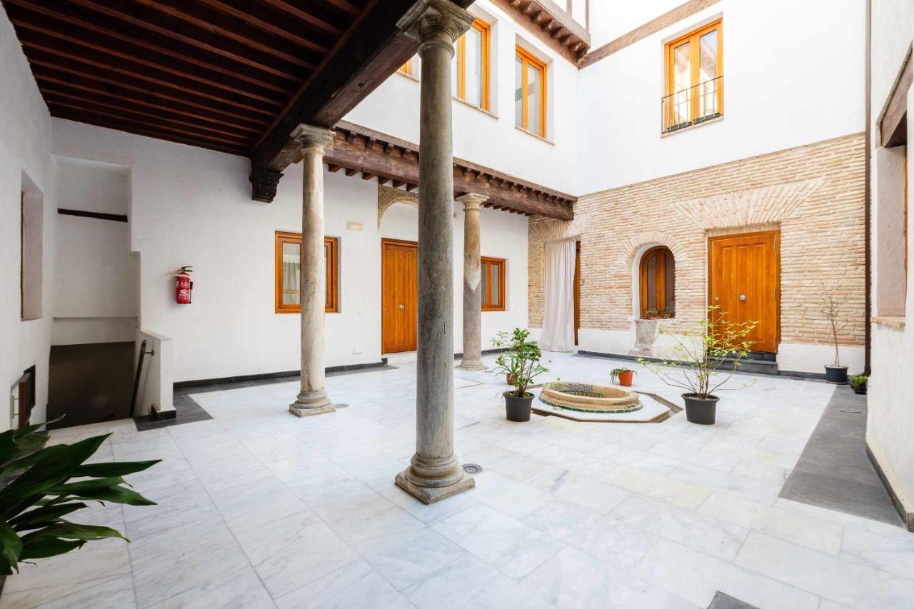 Con Patio Junto A La Catedral By Ap Apartment